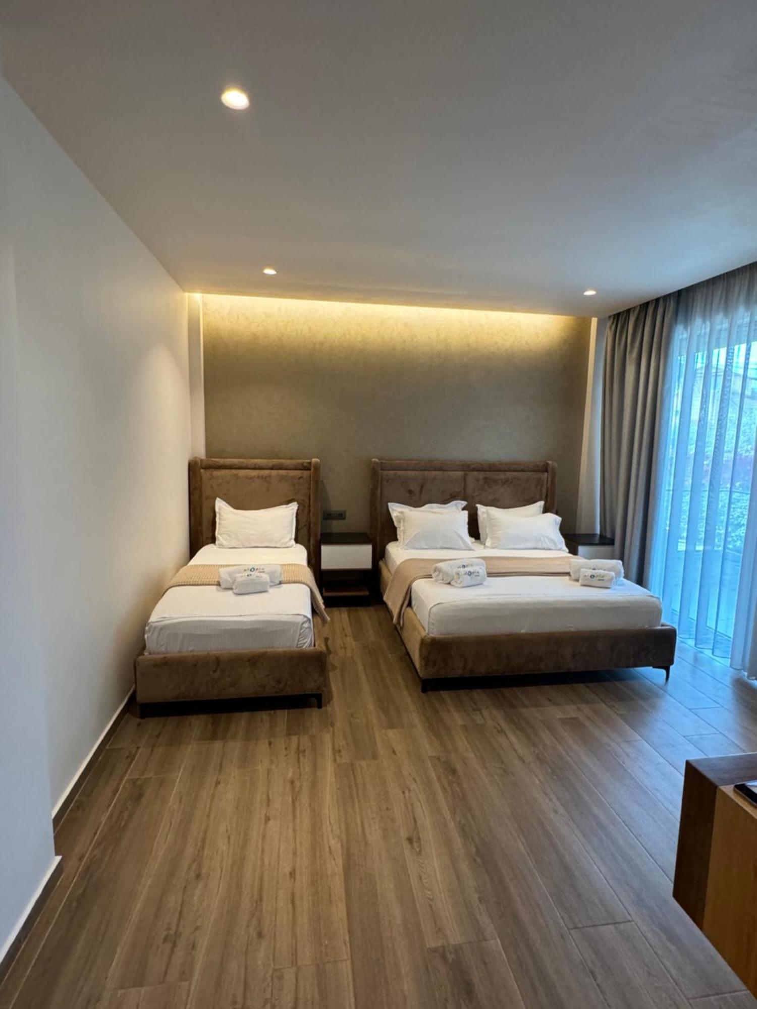 Hotel Utopia Ksamil Exteriér fotografie
