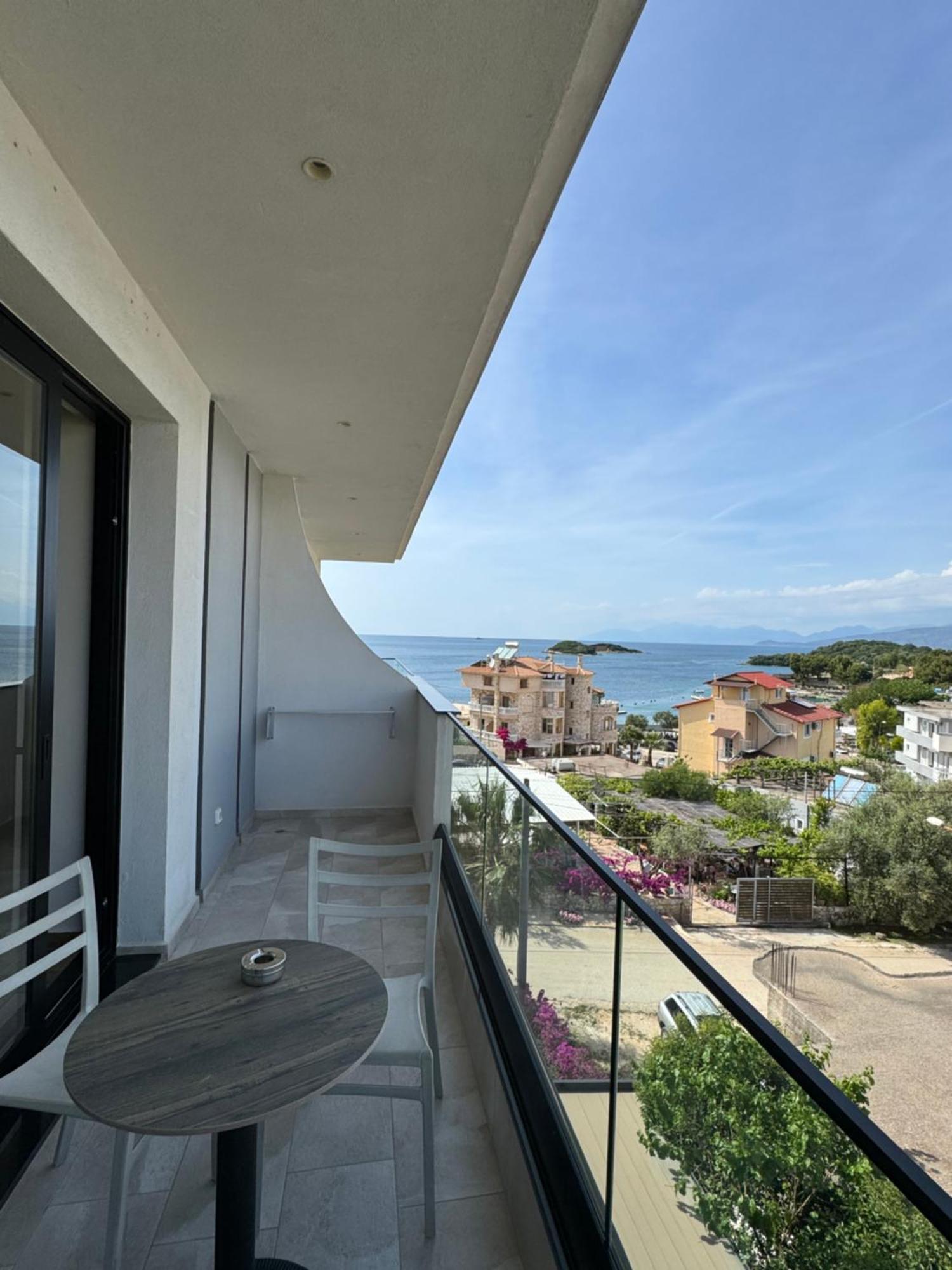 Hotel Utopia Ksamil Exteriér fotografie