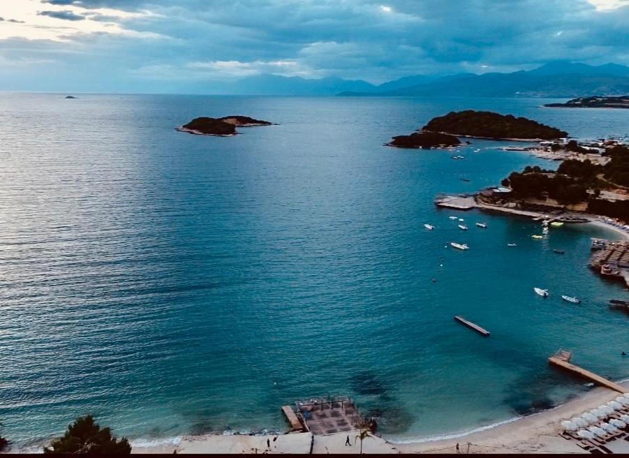 Hotel Utopia Ksamil Exteriér fotografie